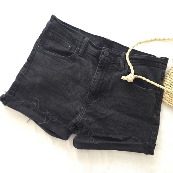 LEVI’S CUTOFFS - Picture 4 of 6